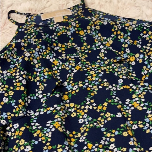 Michael Kors blouse - Picture 4 of 7